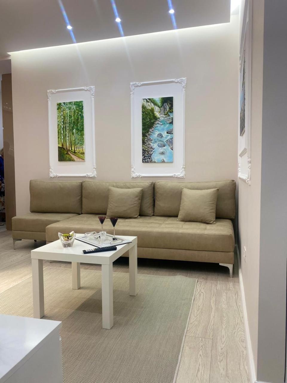 New Valona Apartment City Center Wlora Zewnętrze zdjęcie
