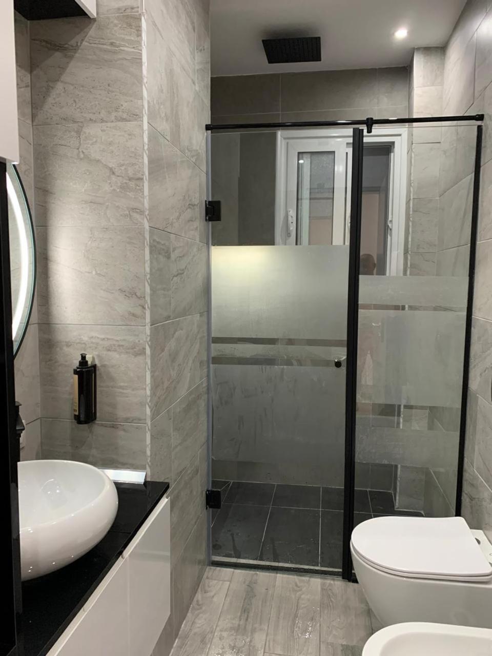 New Valona Apartment City Center Wlora Zewnętrze zdjęcie